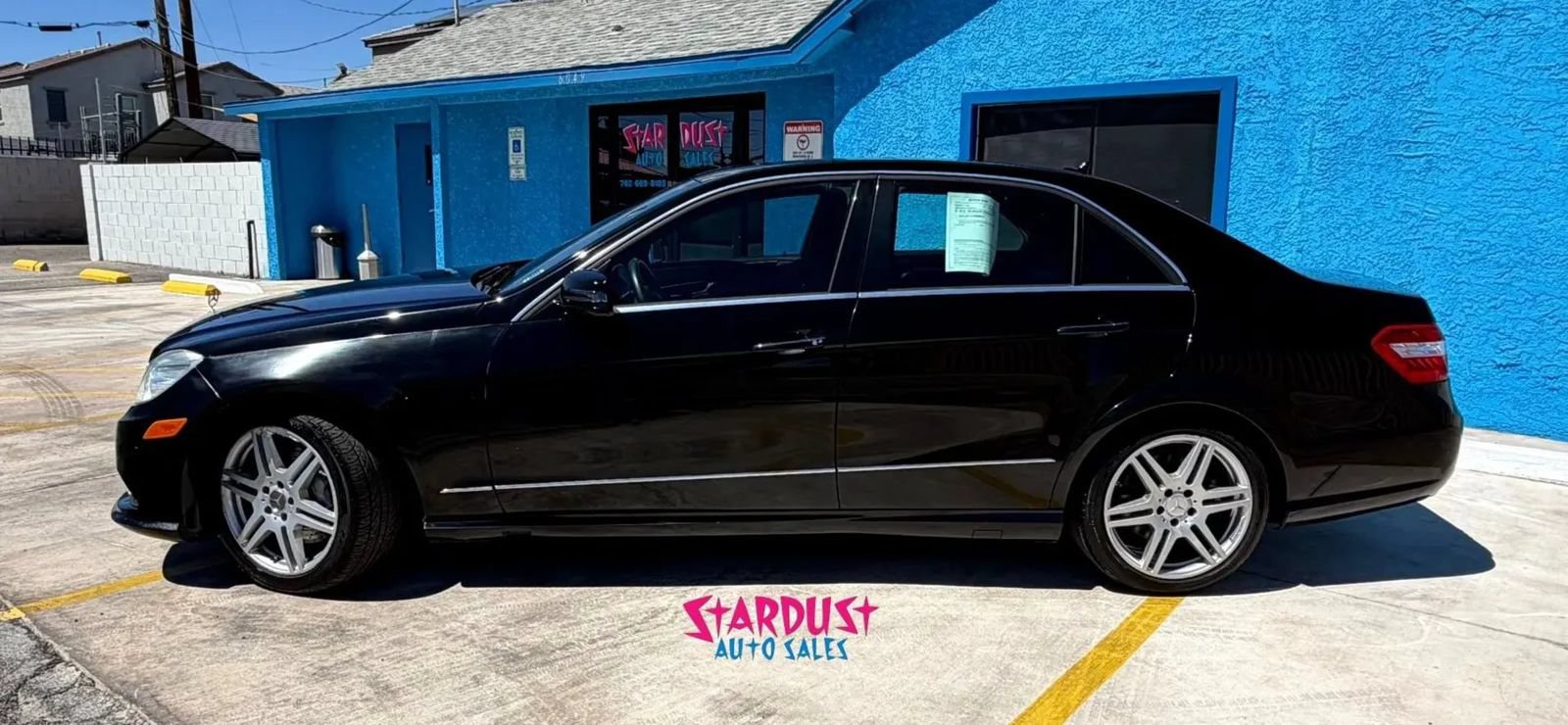 Used 2010 Mercedes-Benz E 550 Sedan image 3