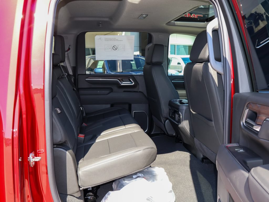 New 2026 GMC Sierra 2500 SLT w/ SLT Premium Package AWD/4WD image 31