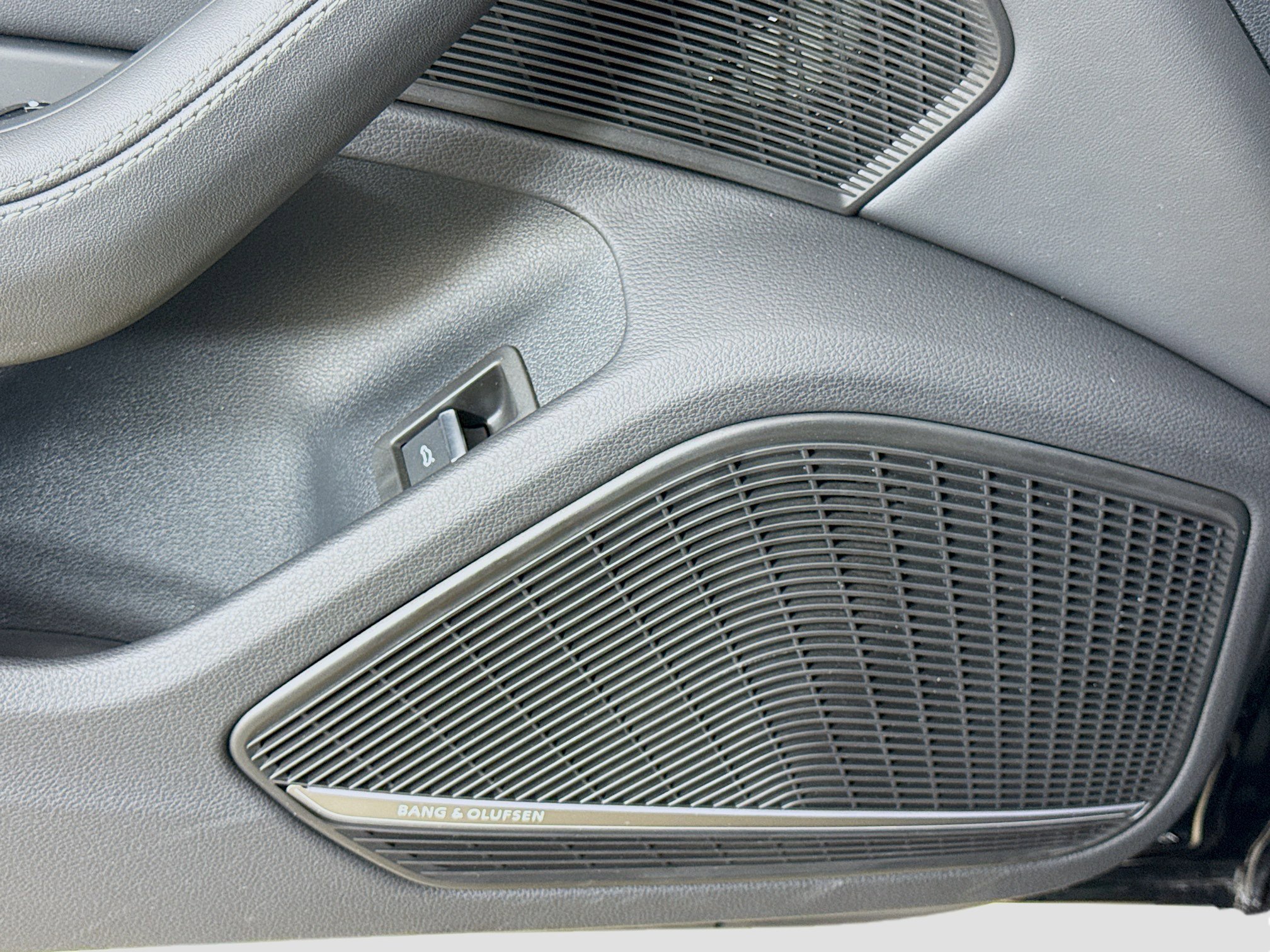 Used 2022 Audi A5 2.0T Premium Plus image 18