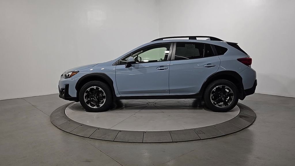 Certified 2022 Subaru Crosstrek 2.0i Premium image 2