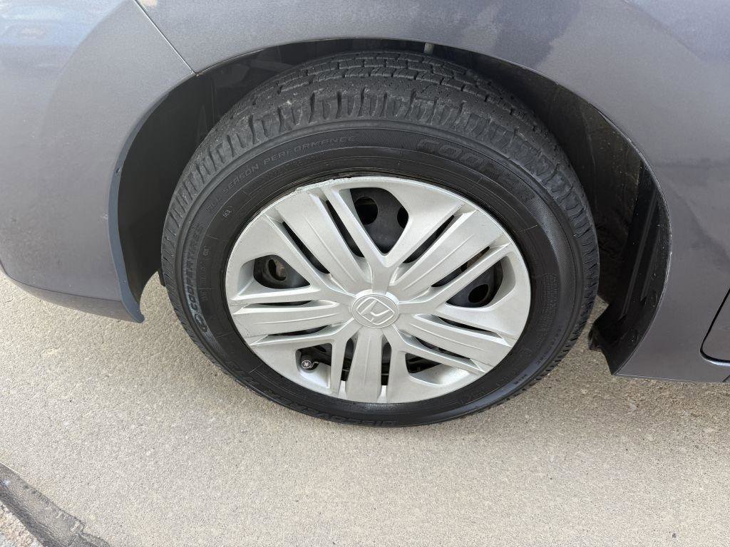 Used 2019 Honda Fit LX image 18