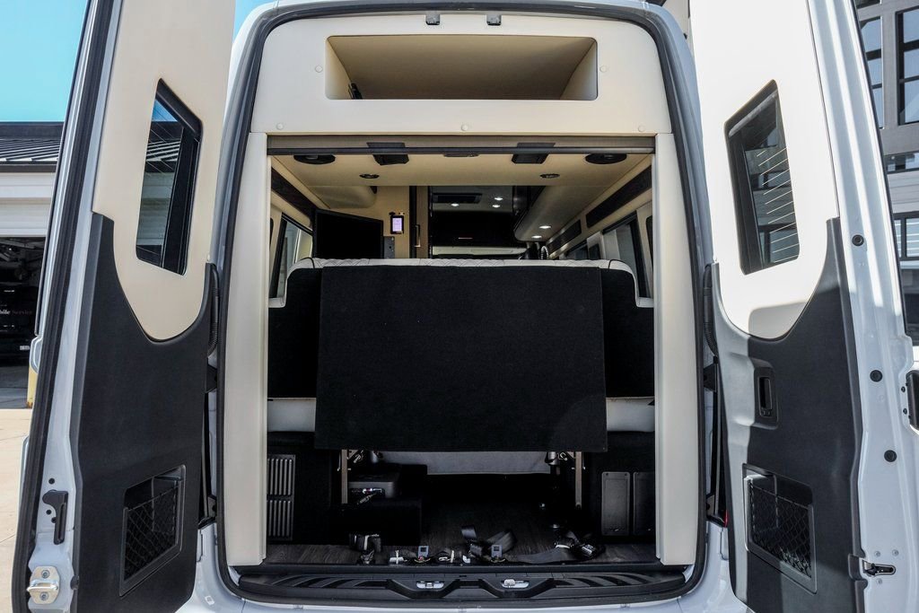 New 2024 Mercedes-Benz Sprinter 3500 image 17