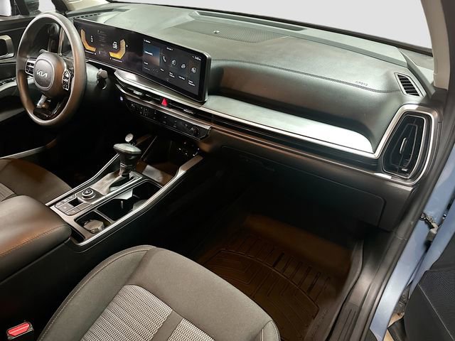 Used 2024 Kia Sorento LX image 28