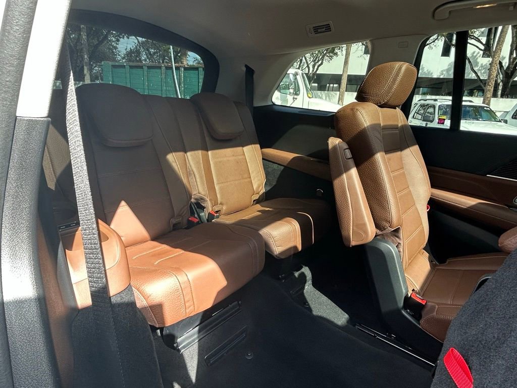 Used 2024 Mercedes-Benz GLS 580 4MATIC w/ Warmth & Comfort Package image 45