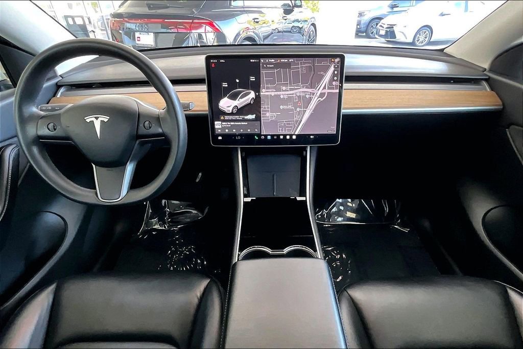 Used 2021 Tesla Model Y Long Range image 7
