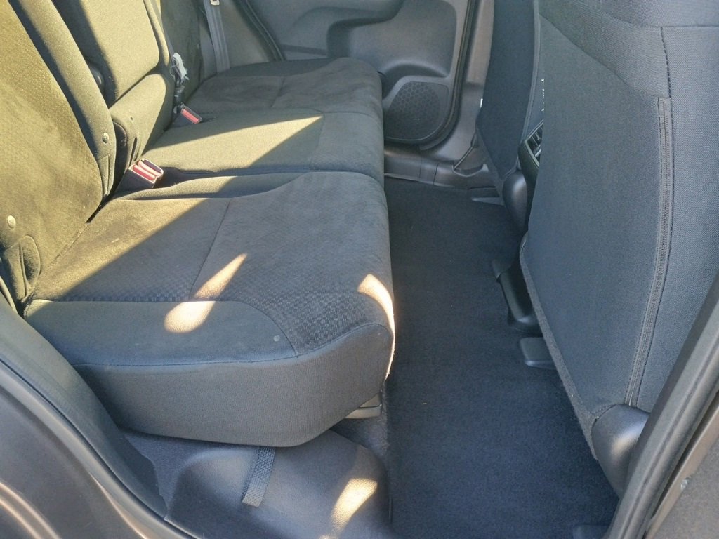 Used 2015 Honda CR-V LX image 19