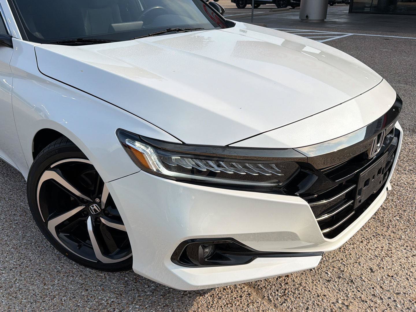 Used 2021 Honda Accord Sport image 8