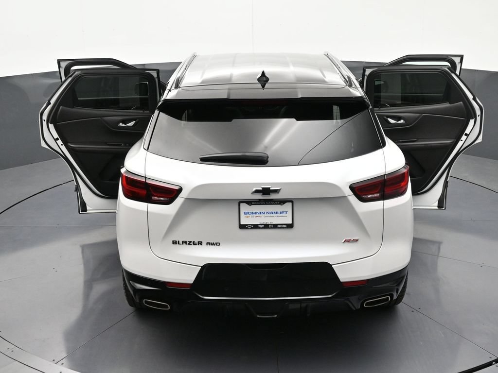 Certified 2023 Chevrolet Blazer RS w/ Driver Confidence II Package AWD/4WD image 36