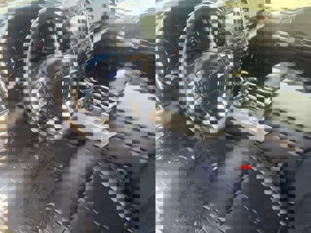 Used 2019 Ford F150 Lariat image 2