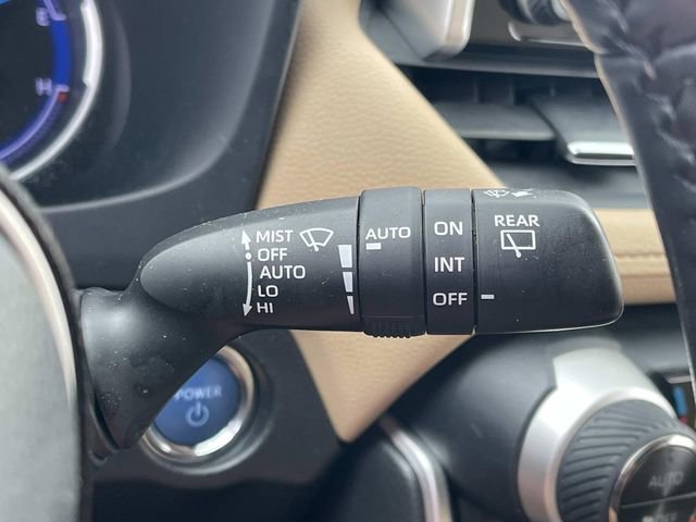 Used 2021 Toyota RAV4 Limited image 38