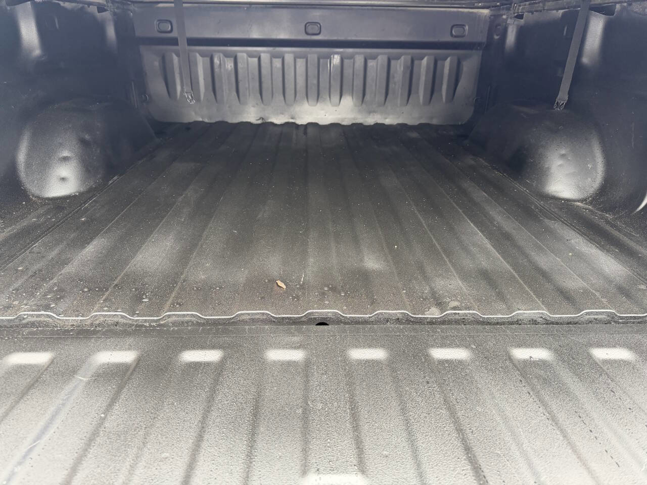 Used 2011 GMC Sierra 1500 SLE w/ Power Tech Package image 8