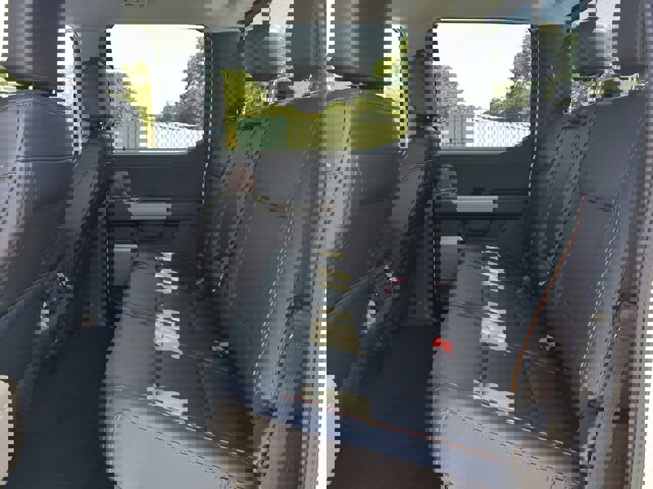 New 2026 Ford F250 Lariat w/ Lariat Ultimate Package image 12