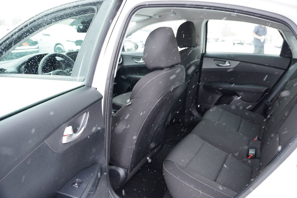 Used 2019 Kia Forte LXS image 16