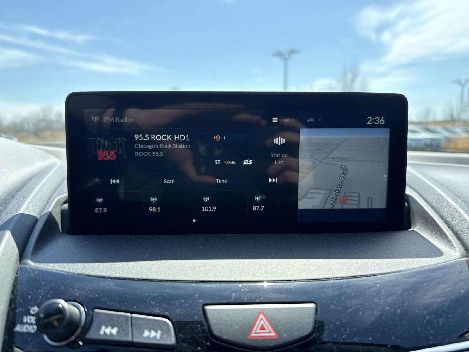 Used 2024 Acura RDX w/ Technology Package image 16