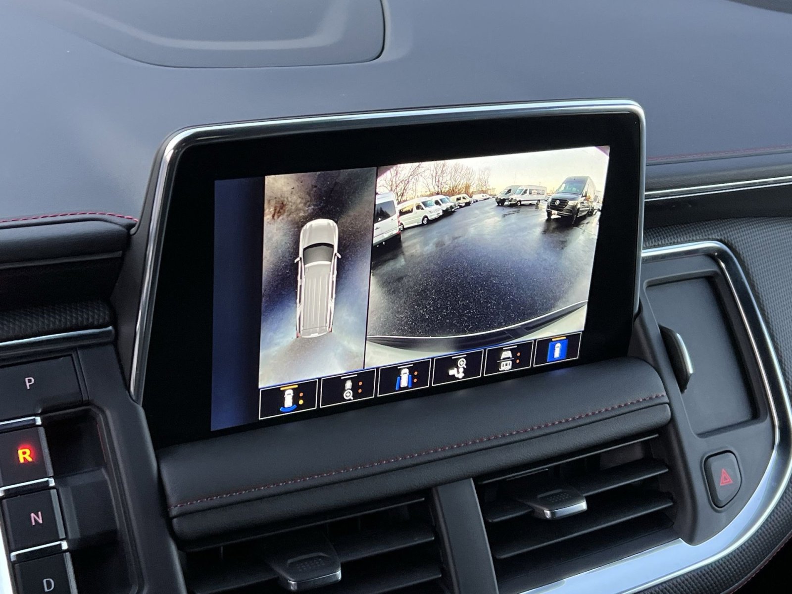 Used 2024 Chevrolet Tahoe RST w/ Luxury Package image 17