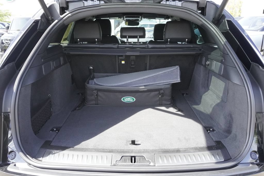 Used 2026 Land Rover Range Rover Velar Dynamic SE AWD/4WD image 31