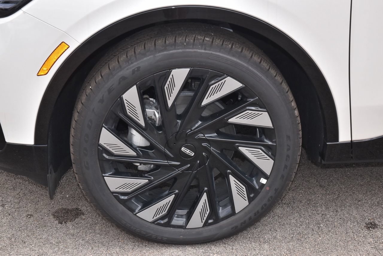 New 2026 Lincoln Nautilus Reserve w/ Jet Appearance Package AWD/4WD image 44