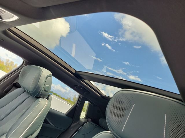 Used 2024 Cadillac Lyriq Sport w/ Nappa Leather Package image 18