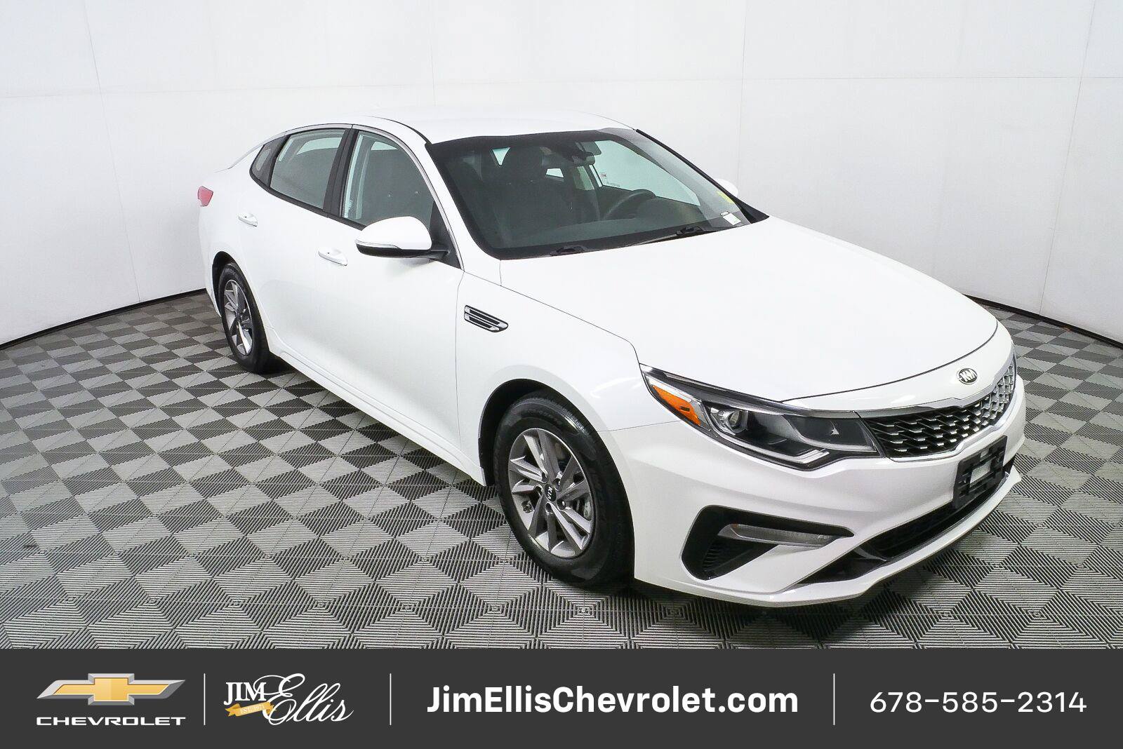Used 2020 Kia Optima LX FWD image 1