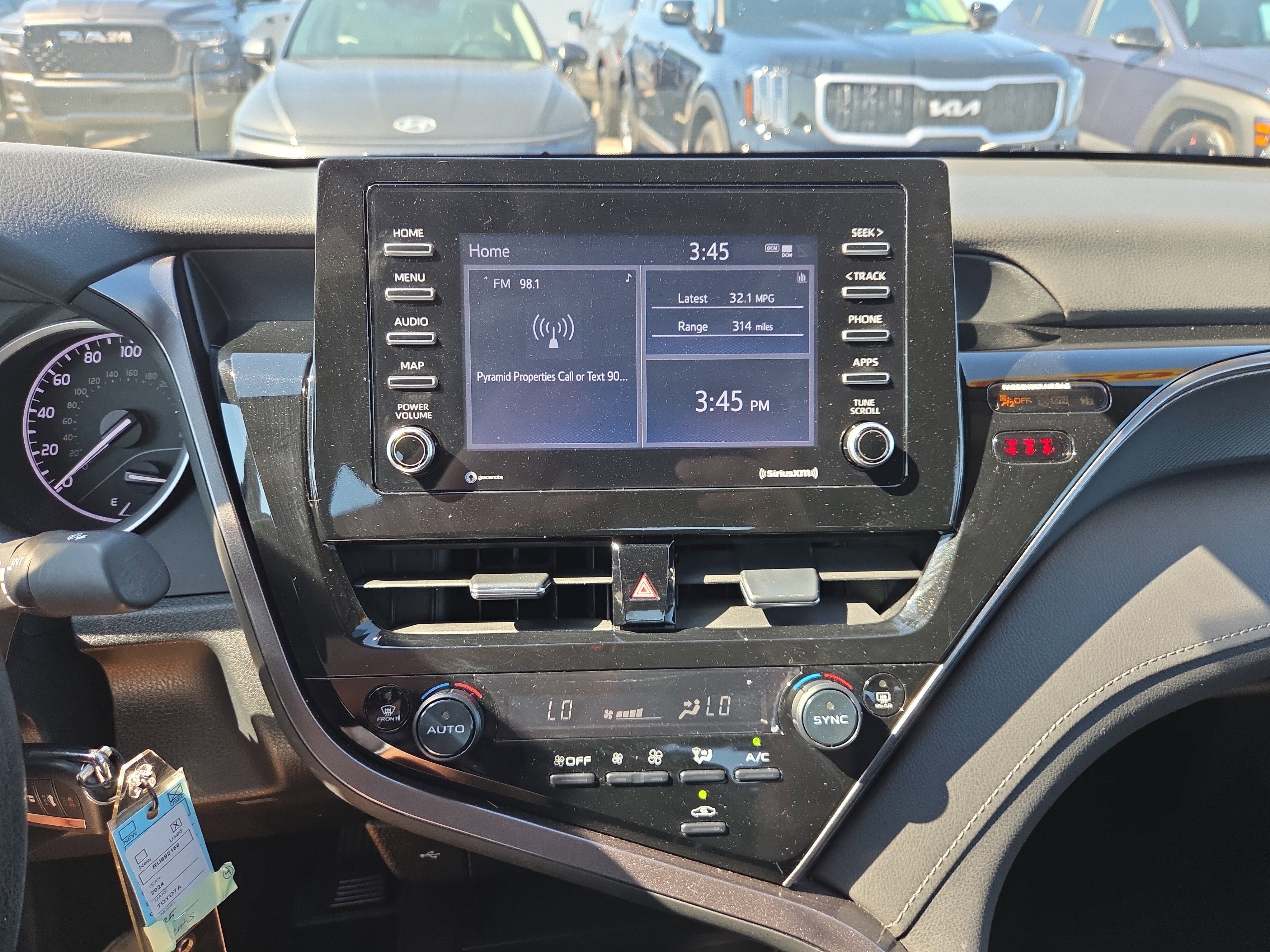 Used 2024 Toyota Camry LE image 14