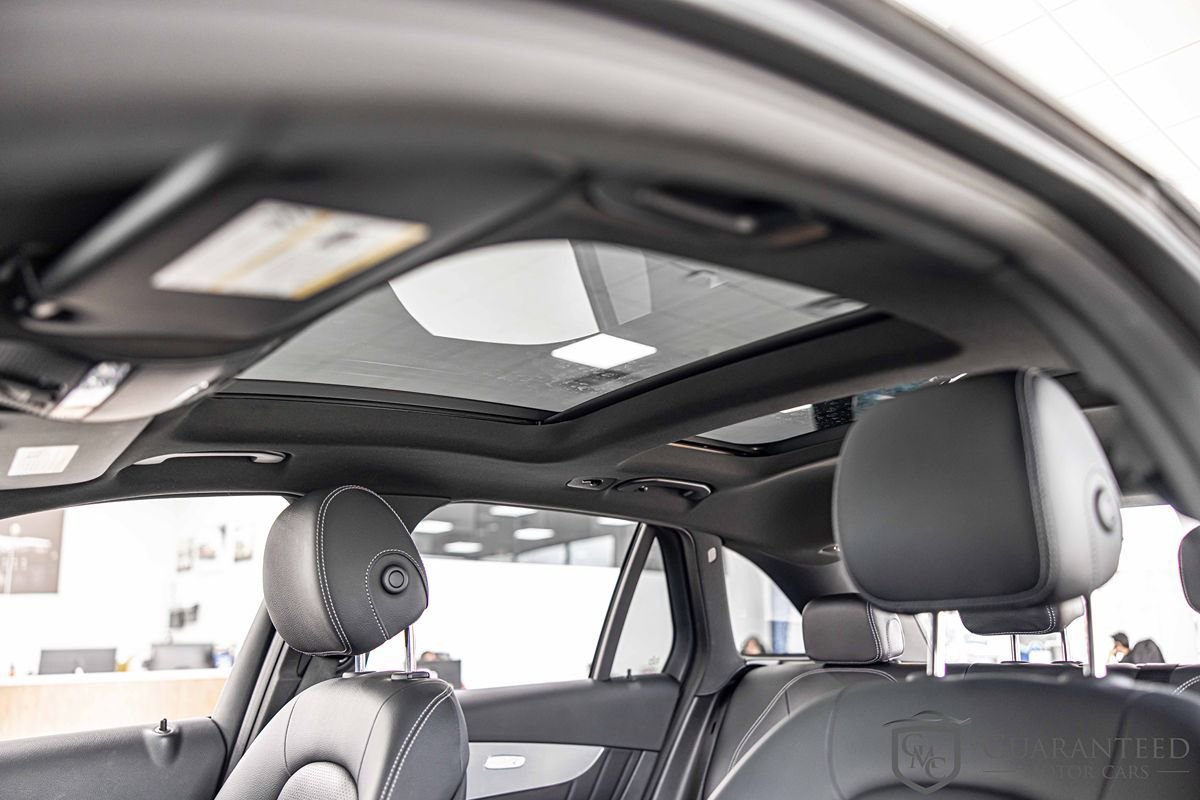 Used 2019 Mercedes-Benz GLC 300 4MATIC w/ Multimedia Package image 20
