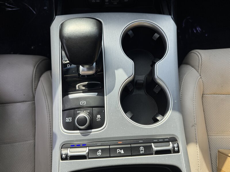 Used 2018 Kia Stinger GT2 AWD/4WD image 46