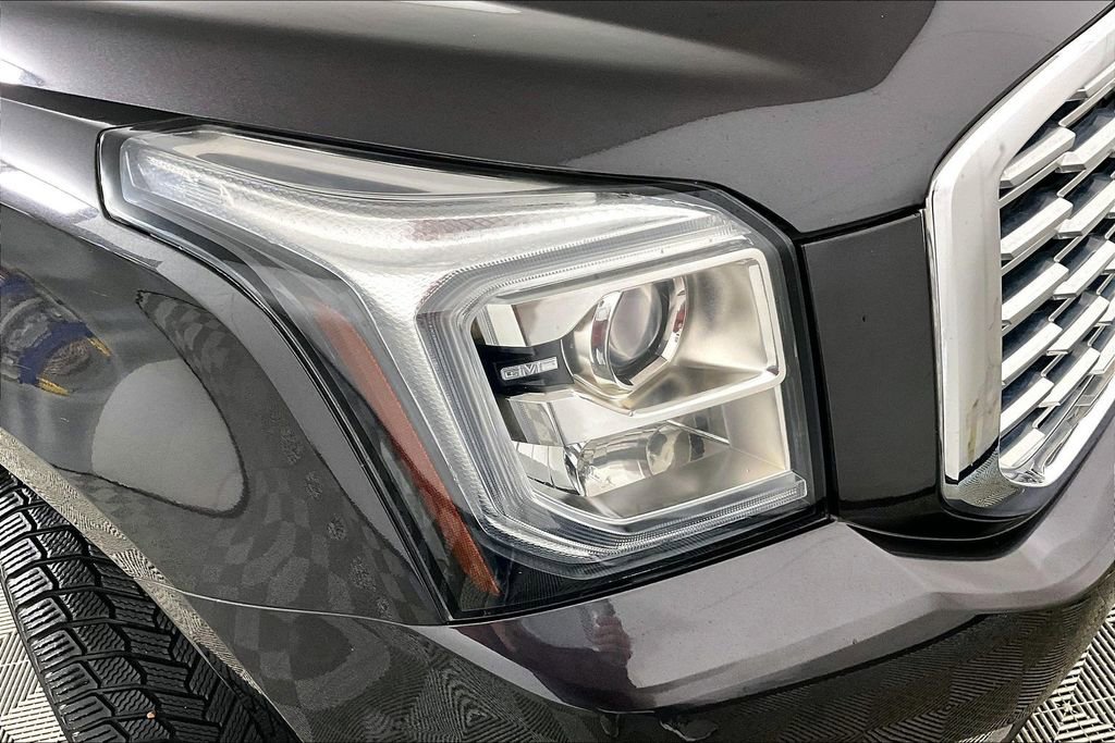 Used 2018 GMC Yukon XL Denali w/ Open Road Package image 29