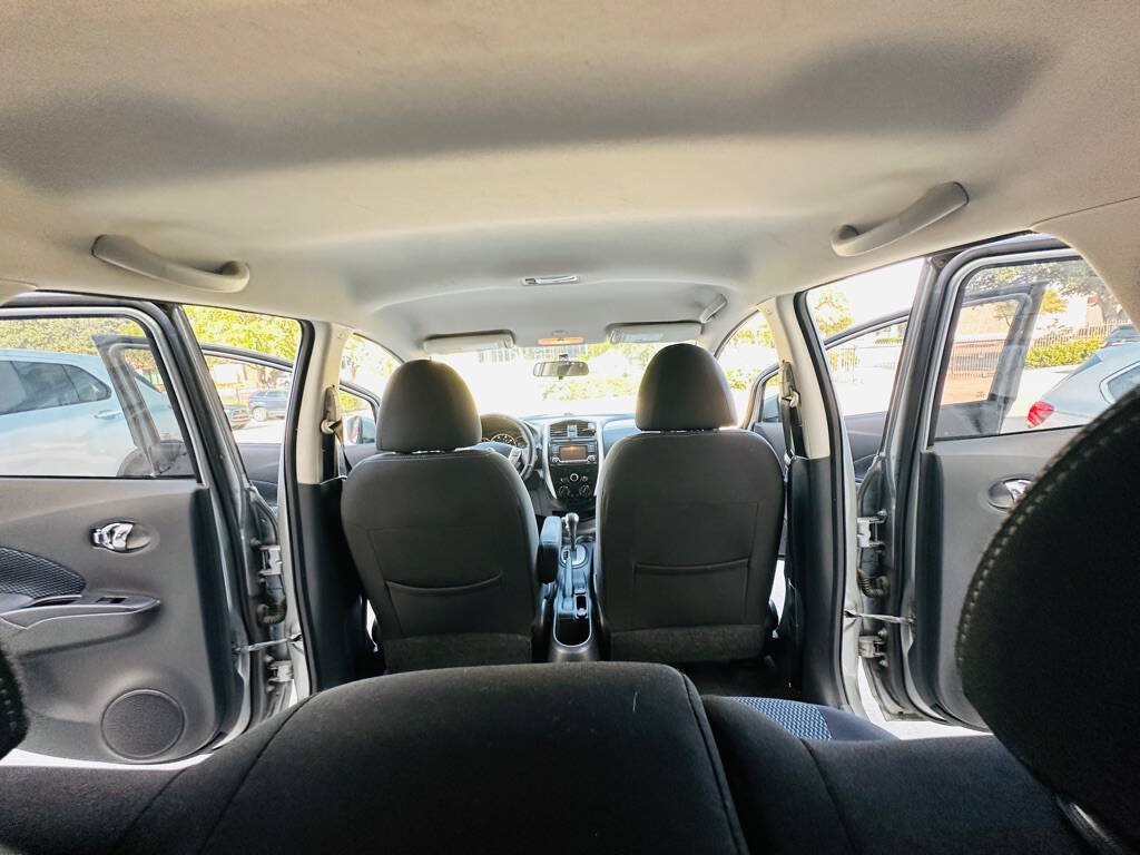 Used 2015 Nissan Versa Note FWD image 19