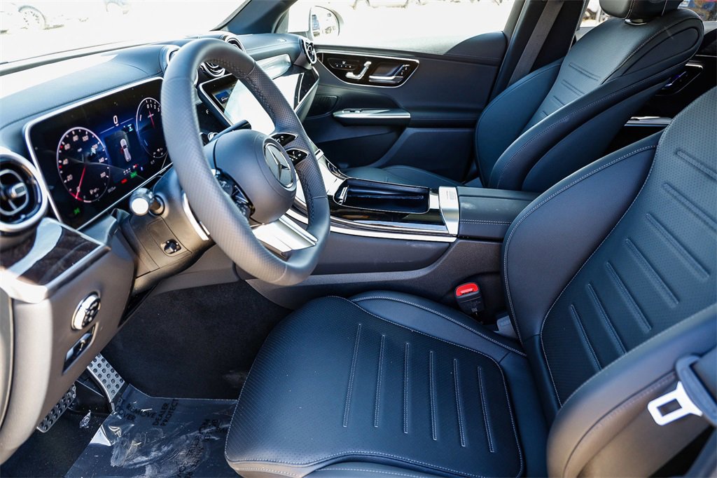 New 2025 Mercedes-Benz GLC 350e 4MATIC image 19