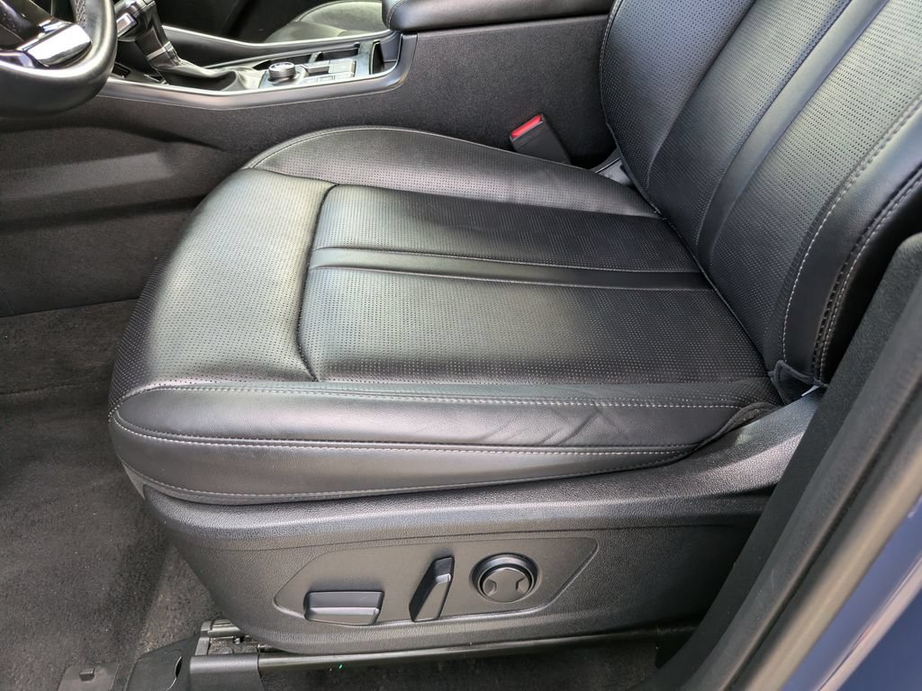Certified 2025 Kia Sorento EX w/ Panoramic Sunroof Package FWD image 22