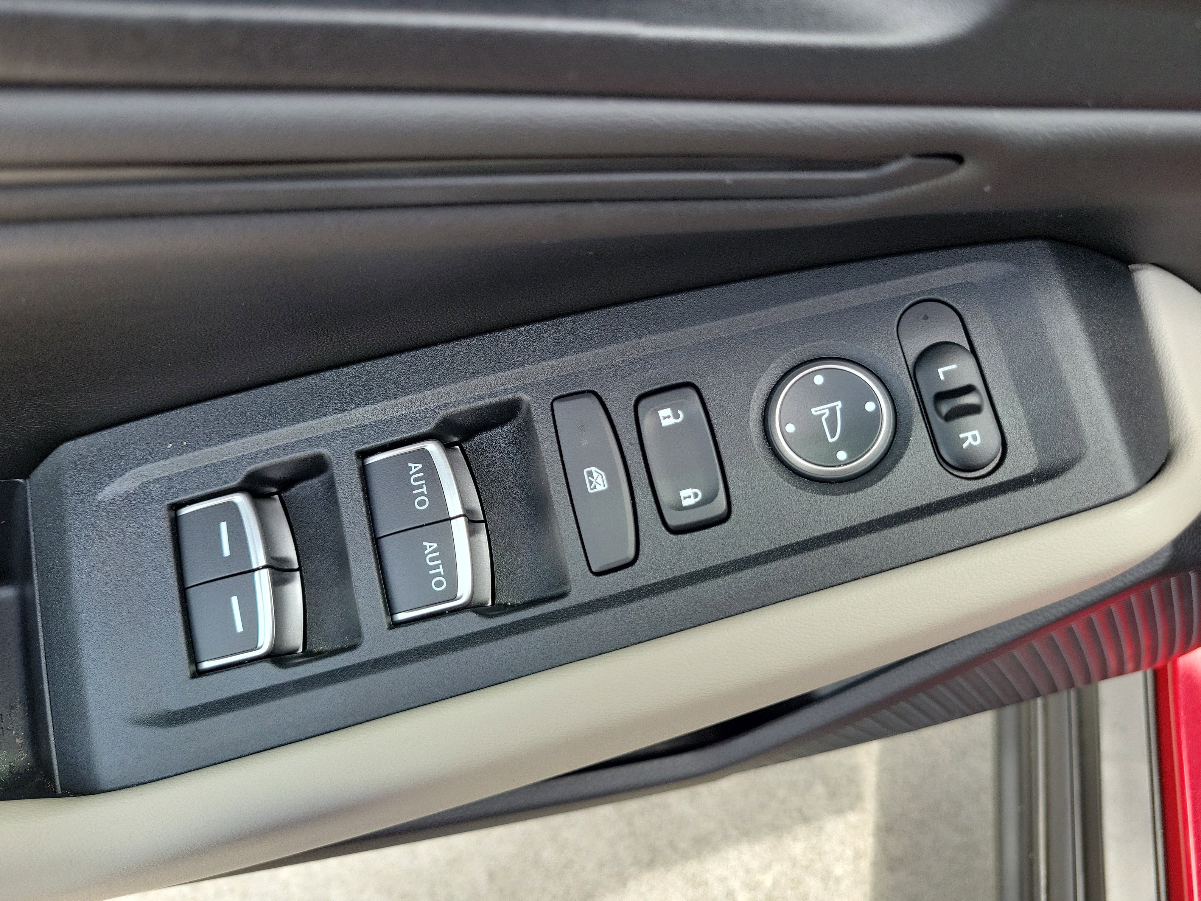 Used 2025 Honda Accord SE image 24
