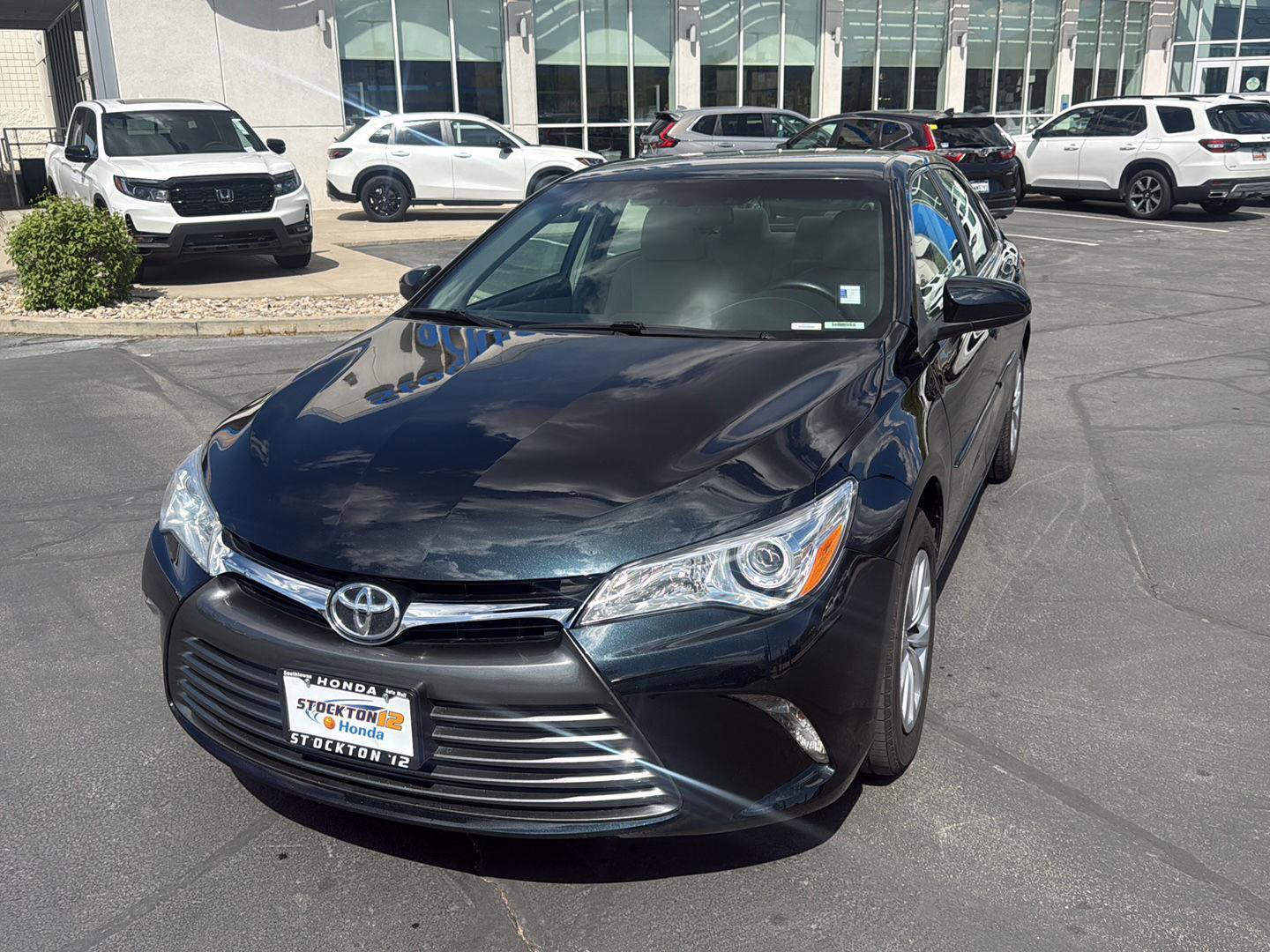 Used 2017 Toyota Camry LE w/ Protection Package (Q2) image 3