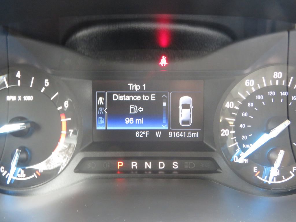 Used 2017 Ford Fusion SE image 20