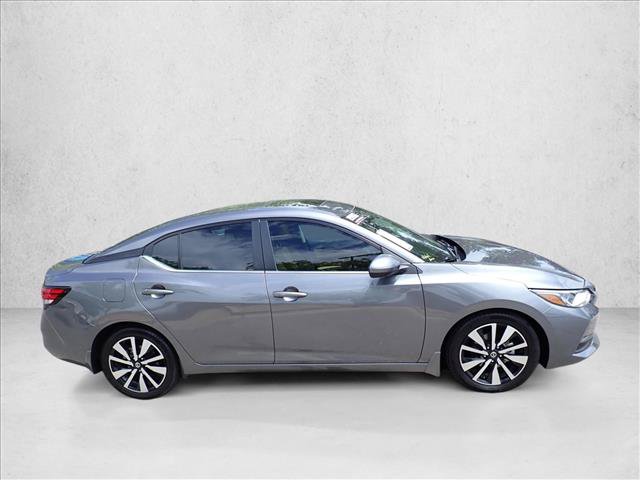 Used 2022 Nissan Sentra SV w/ SV Premium Package FWD image 5