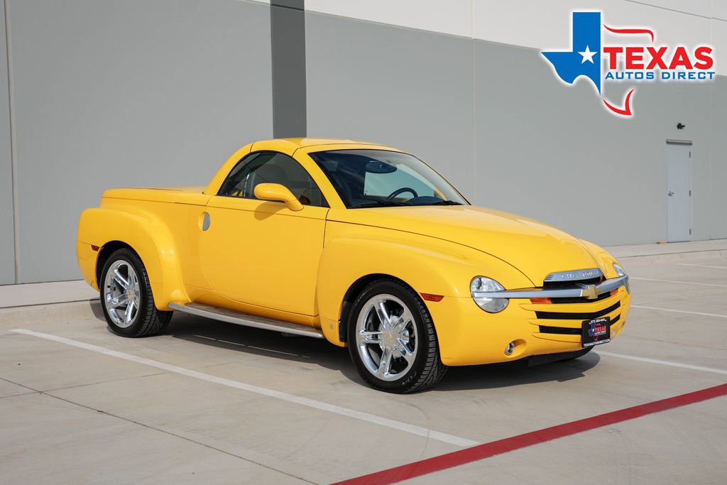 Used 2006 Chevrolet SSR w/ Preferred Equipment Group