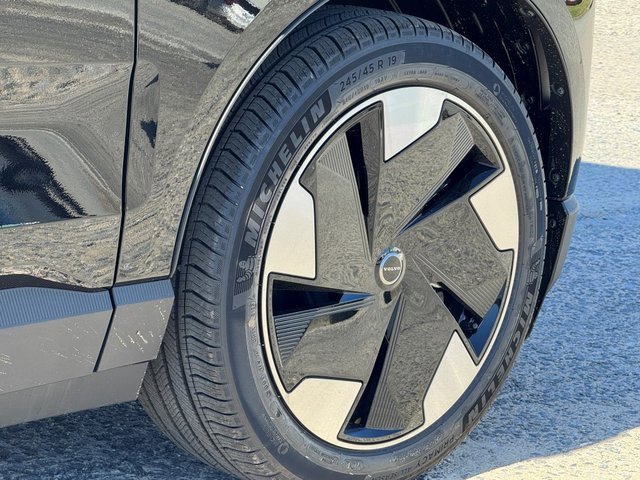 New 2026 Volvo EX30 Plus image 9