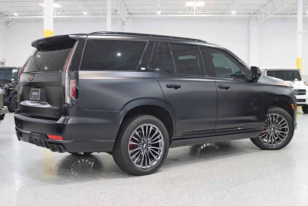 Used 2024 Cadillac Escalade V image 9