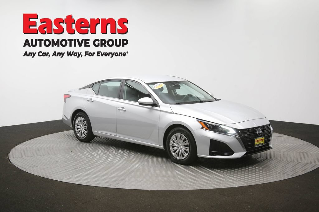 Used 2023 Nissan Altima 2.5 S FWD image 47