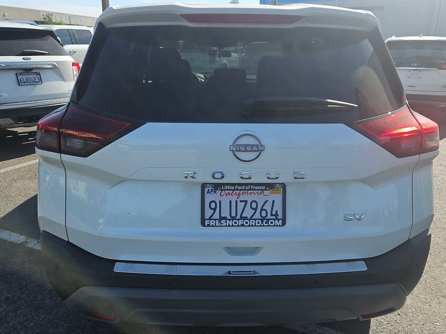 Used 2022 Nissan Rogue SV image 7
