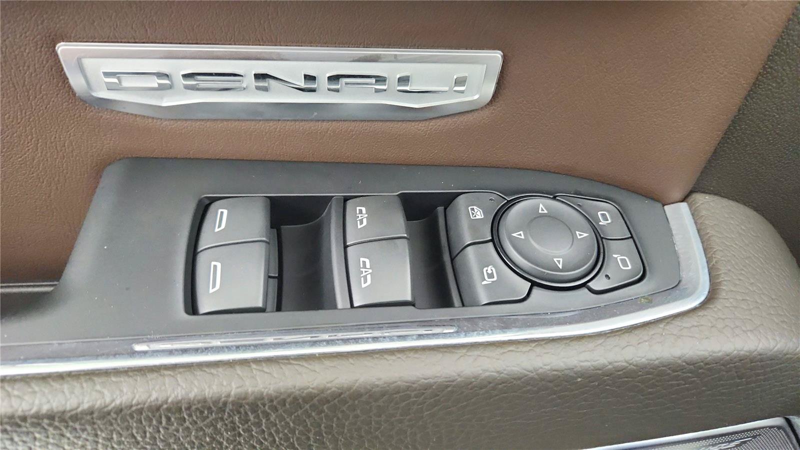 Used 2023 GMC Sierra 1500 Denali AWD/4WD image 20