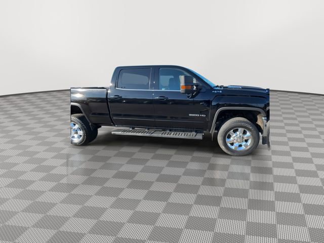 Used 2019 GMC Sierra 3500 SLE w/ SLE Preferred Package image 9