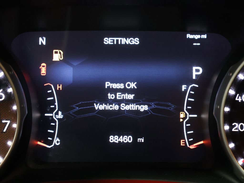 Used 2018 Jeep Compass Trailhawk w/ Leather Interior Group image 43