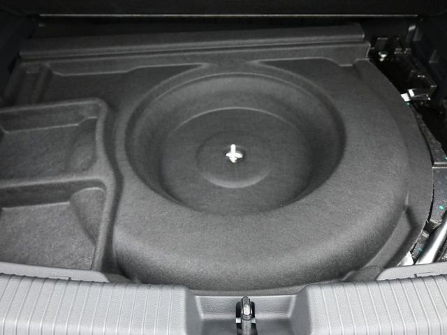 New 2026 Volkswagen Atlas Cross Sport SE image 14