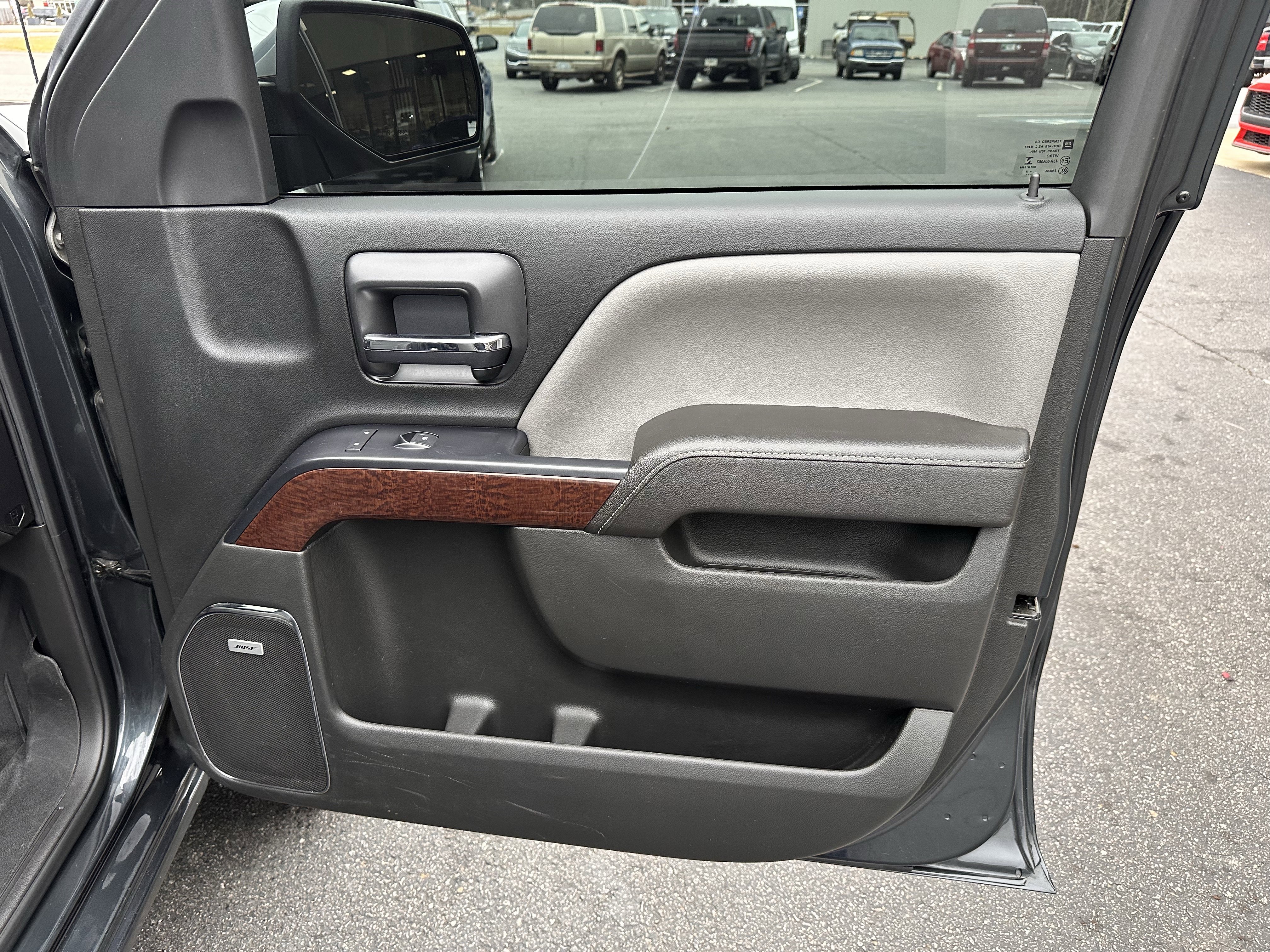 Used 2017 GMC Sierra 1500 SLT w/ SLT Premium Package image 13