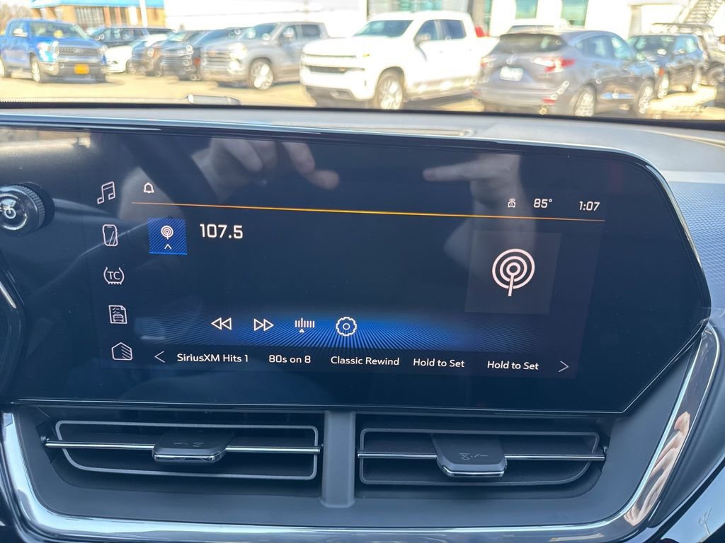 New 2026 Chevrolet Trax RS w/ Sunroof Package image 18