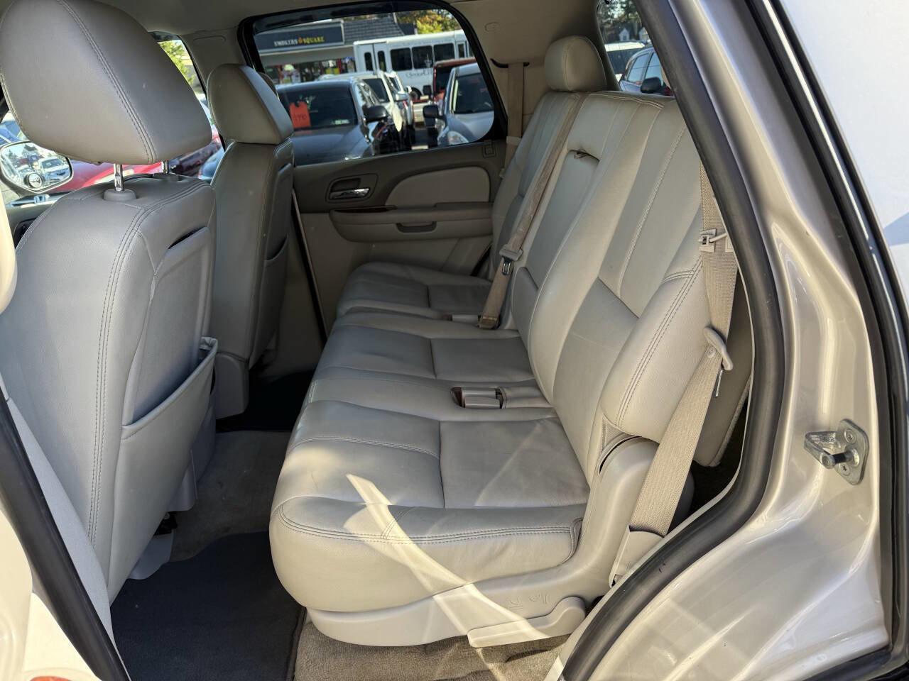 Used 2009 GMC Yukon SLT AWD/4WD image 8