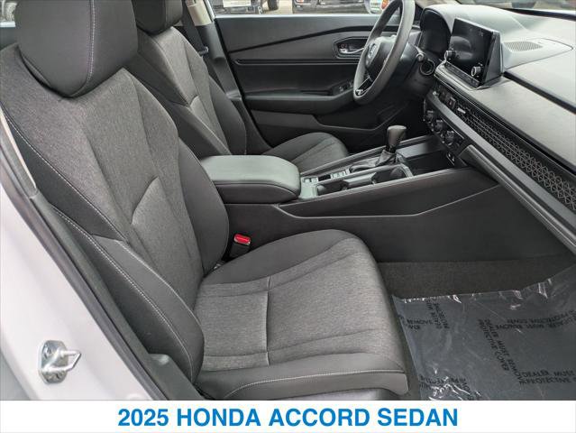 Certified 2025 Honda Accord SE image 25