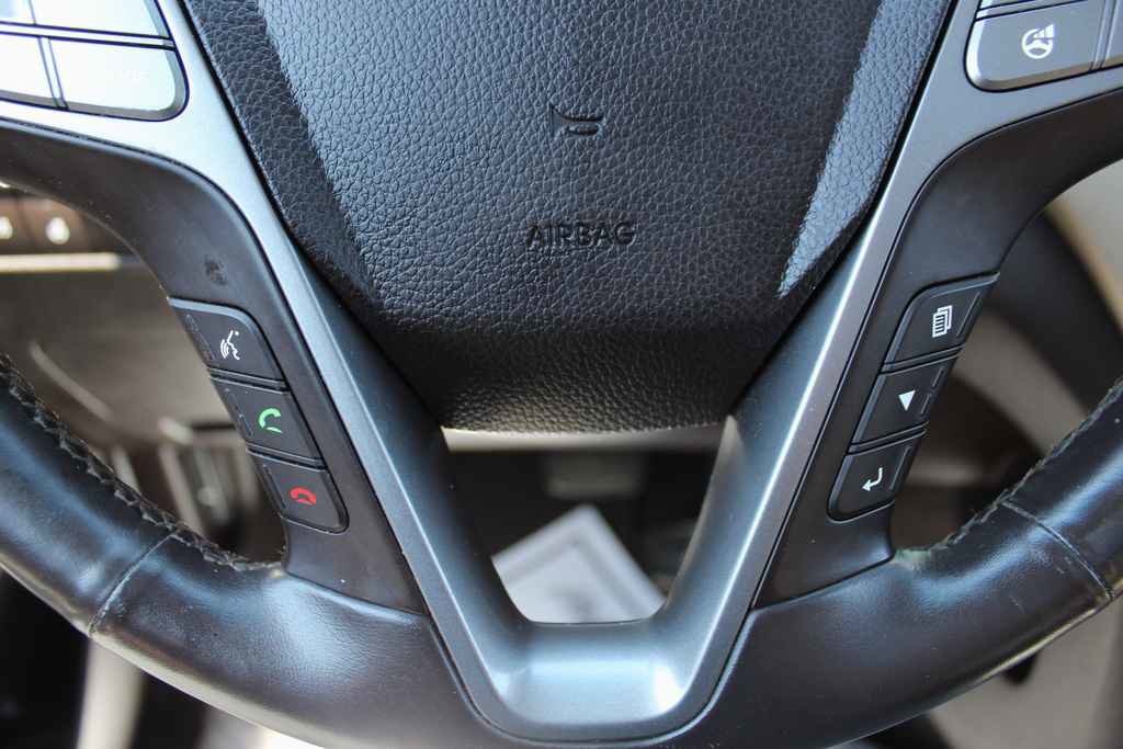 Used 2015 Hyundai Santa Fe Sport 2.0T w/ Option Group 05 FWD image 18
