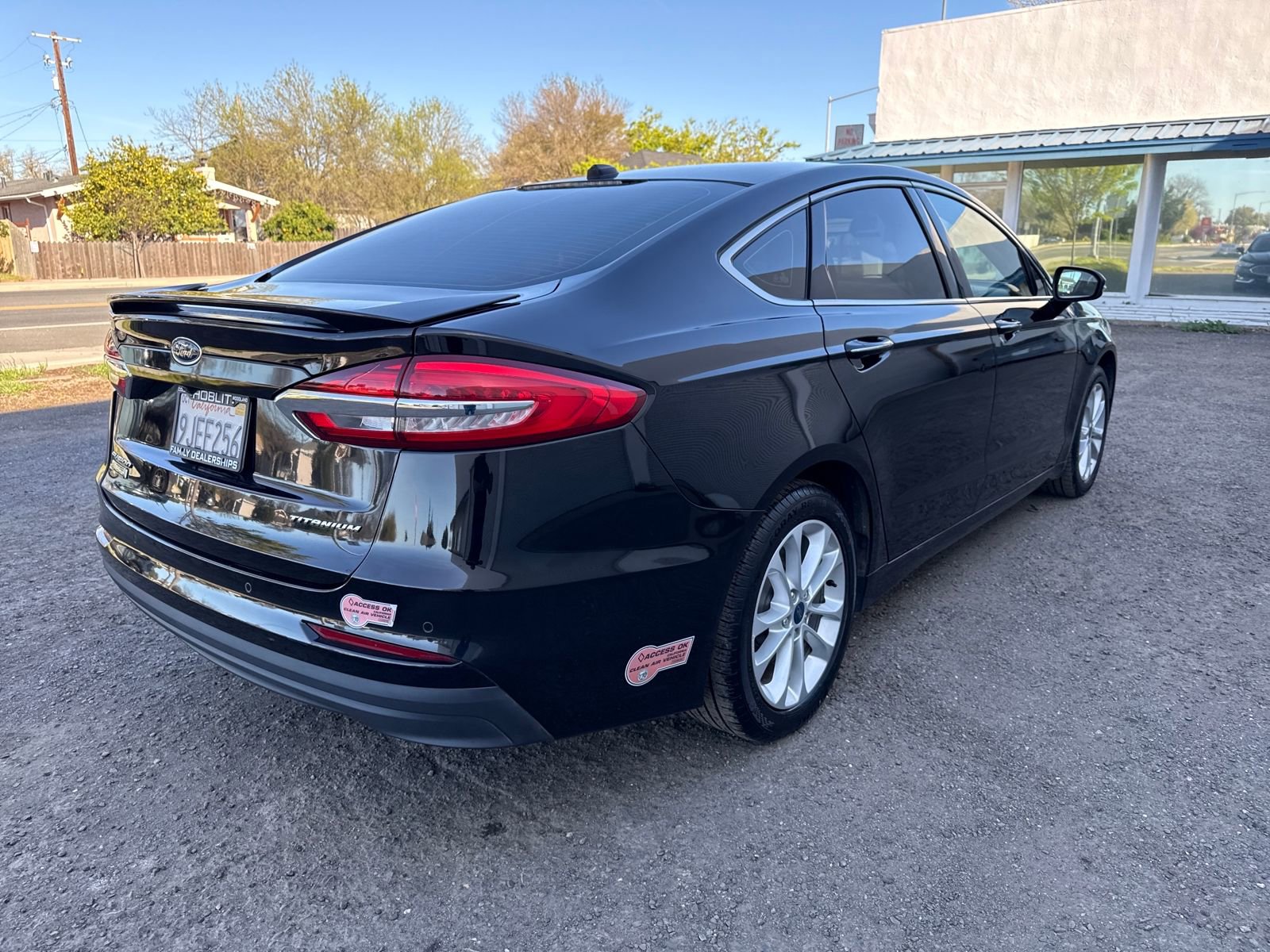 Used 2019 Ford Fusion Energi Titanium image 5
