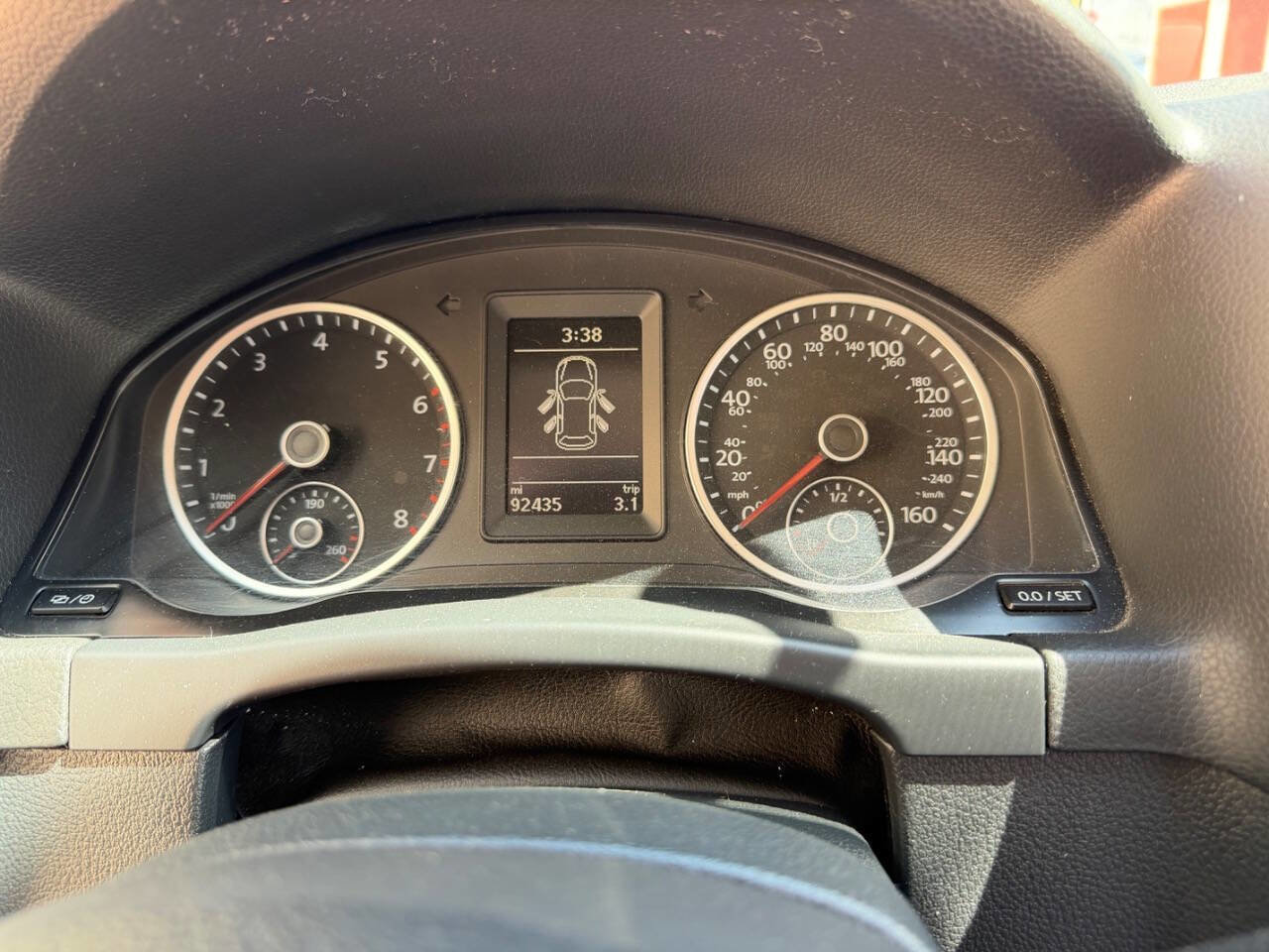 Used 2015 Volkswagen Tiguan S image 26